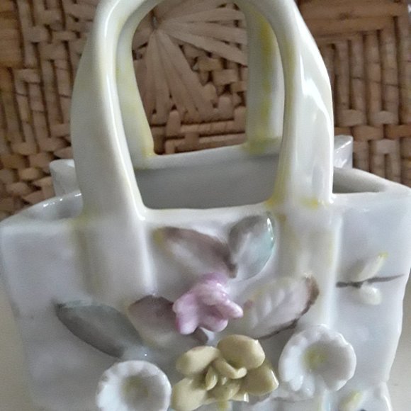 Vintage Ceramic Mini Basket with Raised Floral Motif - Picture 2 of 6